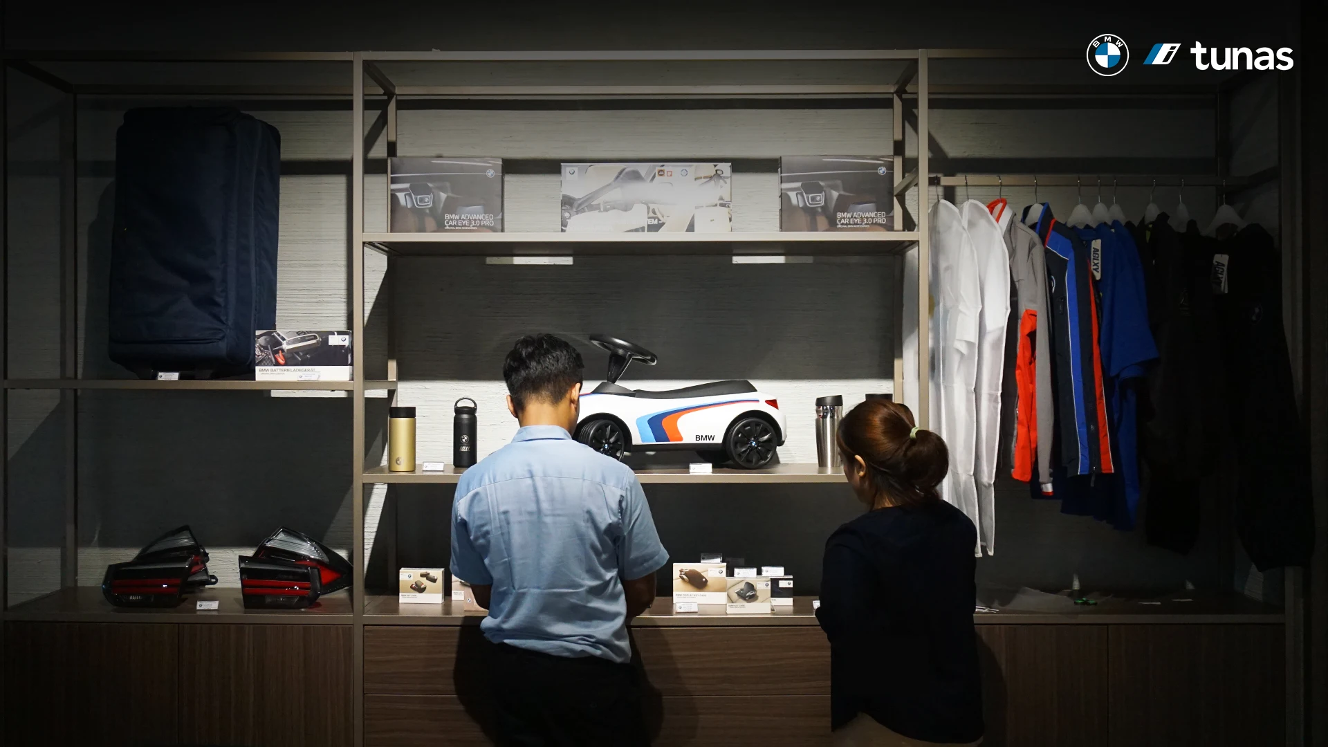 BMW Tomang - Lifestyle & Accessories